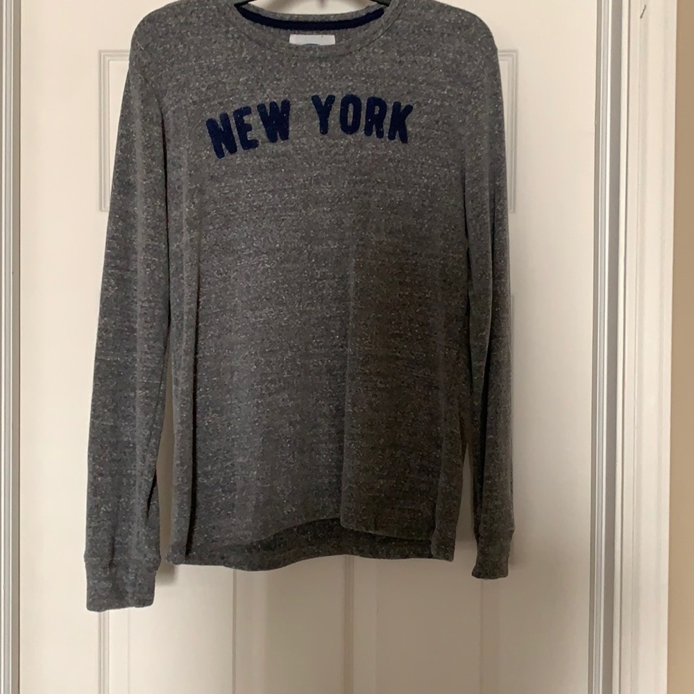 Old Navy Long sleeve Pullover